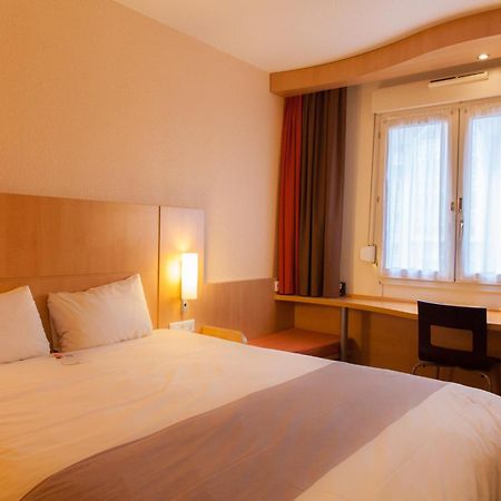 Ibis Alencon Hotell Eksteriør bilde