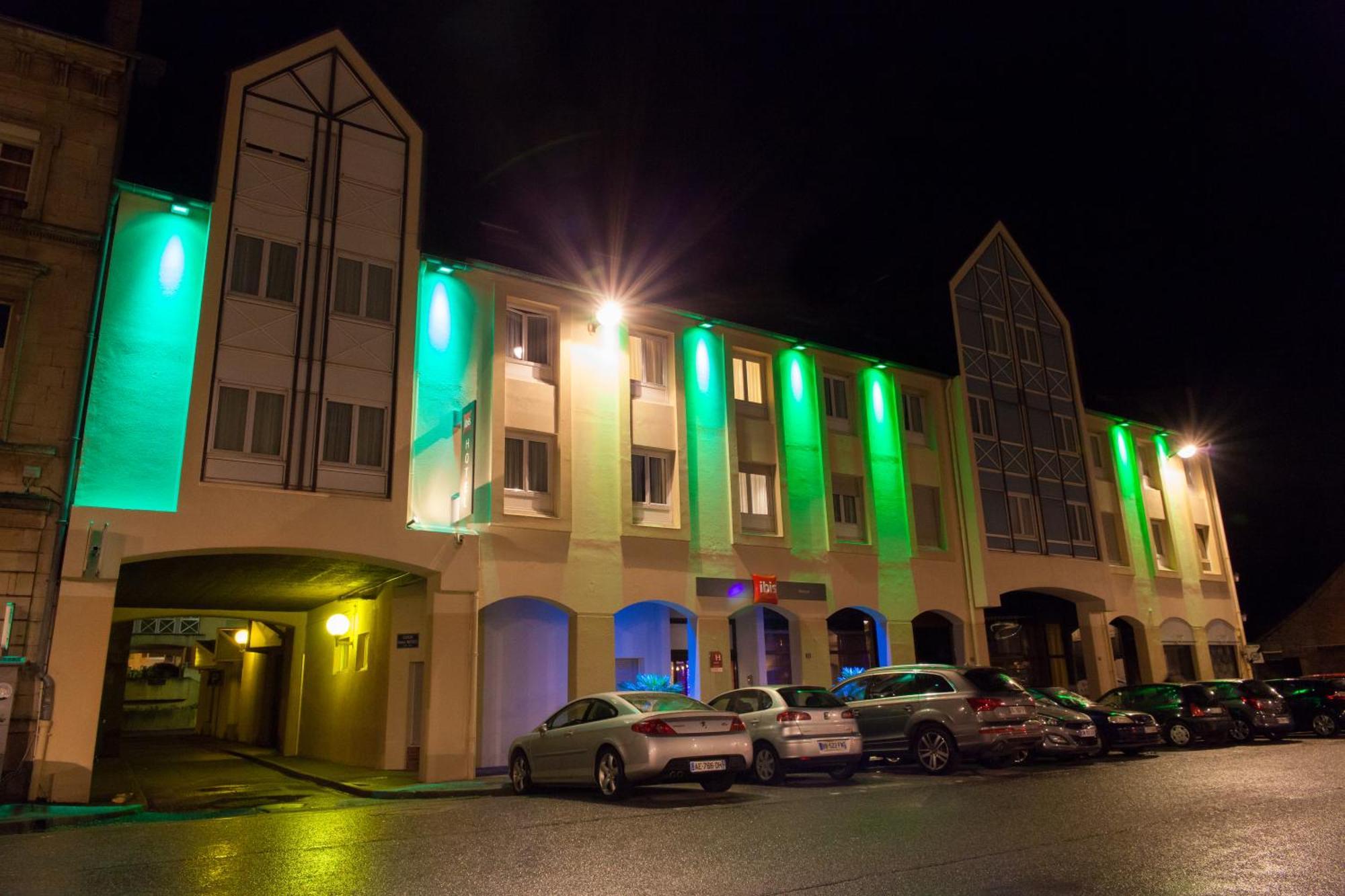 Ibis Alencon Hotell Eksteriør bilde