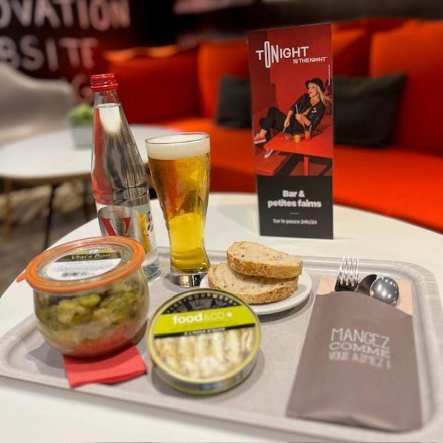 Ibis Alencon Hotell Eksteriør bilde